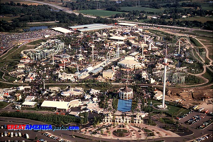 Gurnee 1978
This aerial view of Gurnee is from 1978. To the right of the Sky Trek Tower, site preparation for 1979's Pictorium is underway.
