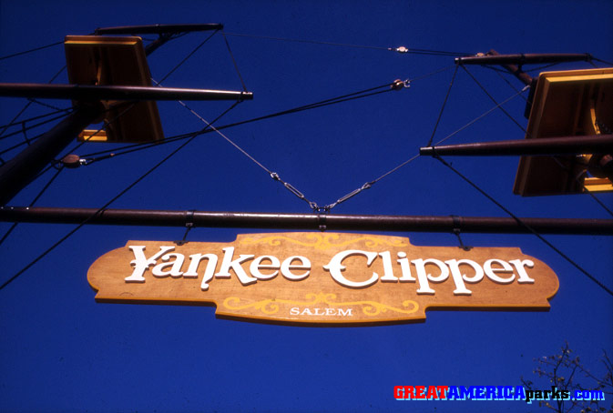 Yankee Clipper sign
Guests passed under this sign before embarking upon their voyages on the Yankee Clipper.
