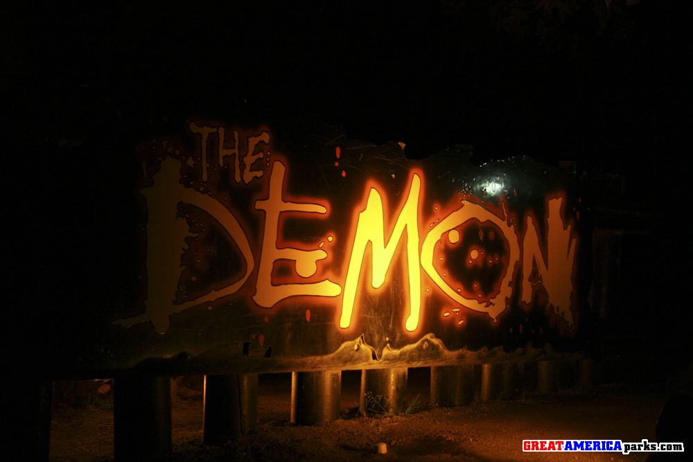 The Demon Sign
The Demon sign at night
Keywords: demon logo sign