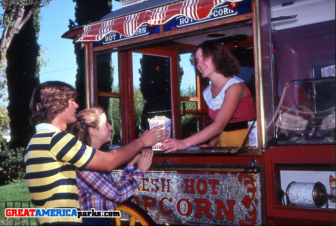 Popcorn Wagon -- Carousel Plaza

