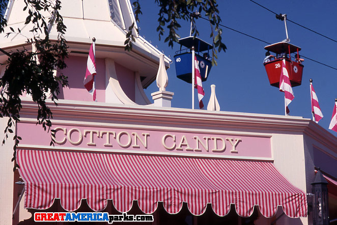 Sticky Fingers -- County Fair
Sticky Fingers offered cotton candy and ice cream treats.
