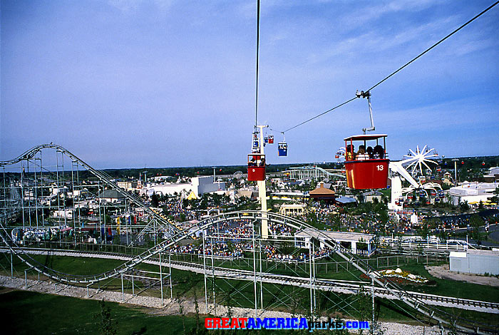 airtime
Gurnee, IL -- 1977
Two kinds of airtime here: Southern Cross airtime and [i]Turn of the Century's[/i] airtime-producing second hill.
Keywords: Gurnee