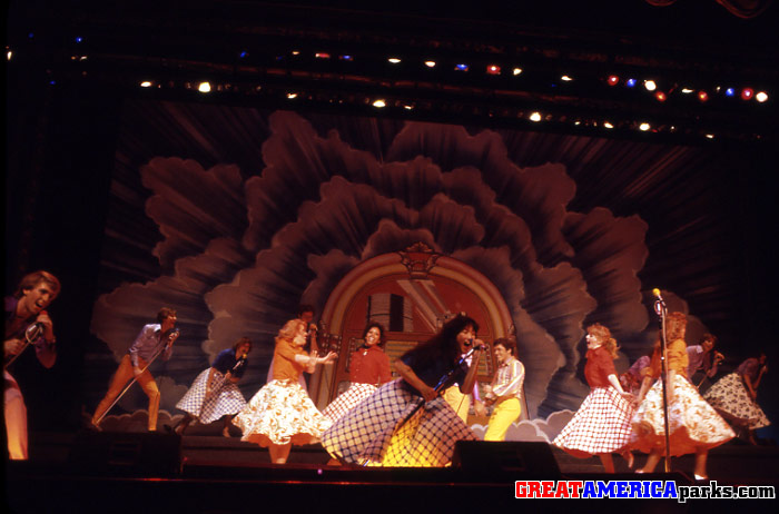 At the hop!
Santa Clara, CA
The Great America Singers perform a '50s number: "At the Hop".
Identified performers: first male on the left is Bob Lowe; Donna Miller is upstage of center; center stage is Irene Liu.
