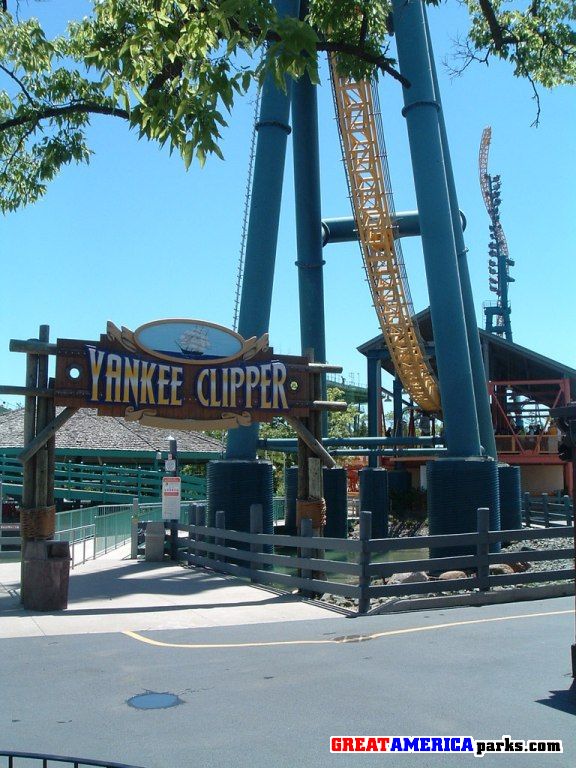 Yankee Harbor
Yankee Clippers entrance with V2 in the backround.
