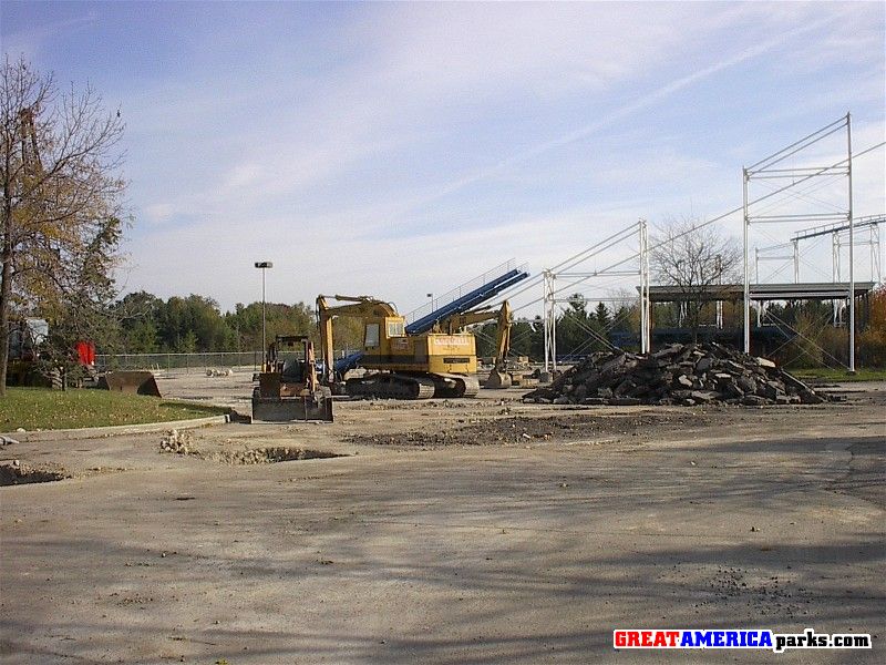 Lift Hill/Pretzel Area
