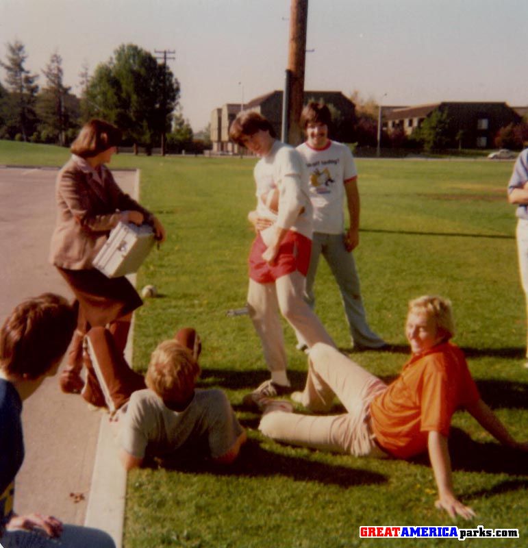 Pat Solda, Larry Rezendes, Chuck Davis showing he's got what it takes, Kevin Anderson is wearing his "I'm Off Today" t-shirt, and Ted Darnell
