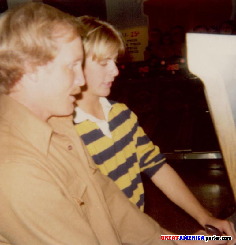 Larry Rezendes and Simon Pickard. Note... Simon DO NOT let Larry sit on the pinball machine!
