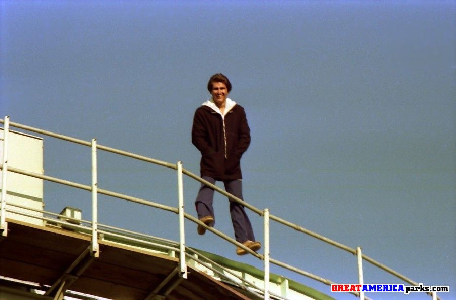 How NOT to operate the Clipper chute! Anthony! ;-)
