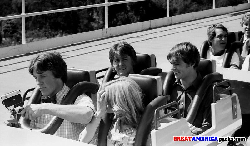 Fall of '76, testing the Arrow "loop"!
Curt H. & Marcy J, ?????????????
