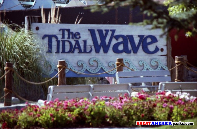 SC MGA Tidal Wave photo "front yard"
SC MGA Tidal Wave sign
