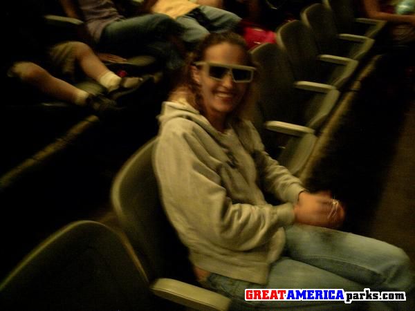 Carol_in_the_Pictorium_wearing_the_3D_Glasses.jpg